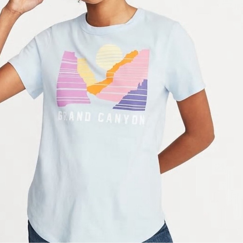 Old Navy Grand Canyon Graphic T-Shirt